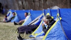 Beskućnici u šatorima humanitarne organizacije Karitasa Češke Republike, Prag, 27 mart 2020.