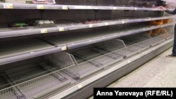 Пустые полки в магазинах Йоэнсуу