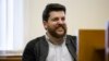 Суд арестовал Леонида Волкова на 30 суток за ретвит видео