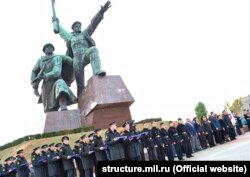 Copii în uniforme militare în Sevastopol - , 19Nov2017