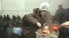 Кыргызские трудовые мигранты в Астане предпочитают работать нелегально
