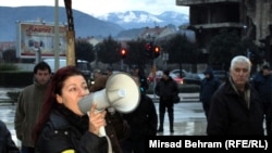 Босниядағы митингіден көрініс. 4 наурыз 2014 жыл