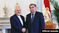 Глава Таджикистана Эмомали Рахмон принимает главу МИД Ирана Мохаммада Джавада Зарифа. Душанбе, 8 ноября 2017 года. Фото сайта президента Таджикистана