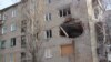 Поврежденный дом в городе Красногоровке Донецкой области 