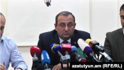 ARF member Artsvik Minasian at a press conference in Yerevan, 8Nov2019