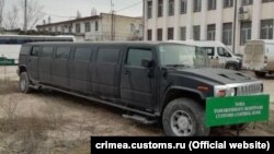 Лімузин Hummer. Ілюстративне фото