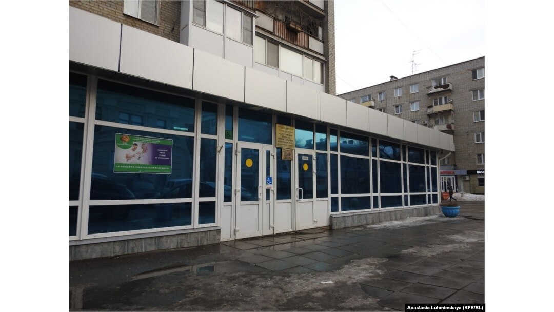 Десятая поликлиника в Саратове, которая стала поводом для родительского протеста