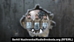 50 дзвонів. В Україні вшановують загиблих «кіборгів» – фоторепортаж