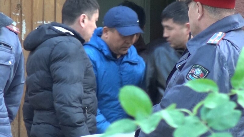 Прокурор соттон Илмияновду 7,5 жылга камакка алууну сурады