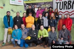 Участники первого чемпионата Львовской области по ледолазанию Источник: пресс-служба ледолазного клуба «Айсберг»
