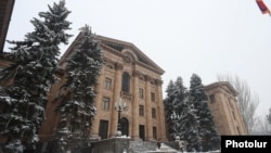 Здание парламента Армении