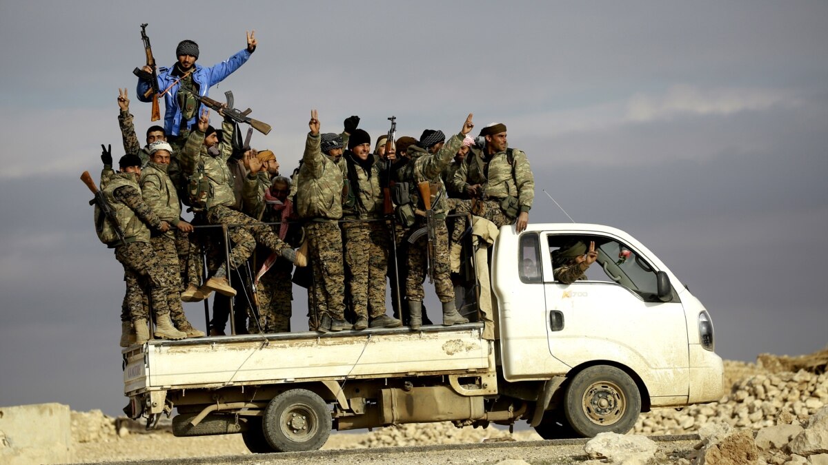 Syrian Kurdish Fighters Say They'll Be Trained By Russian Troops