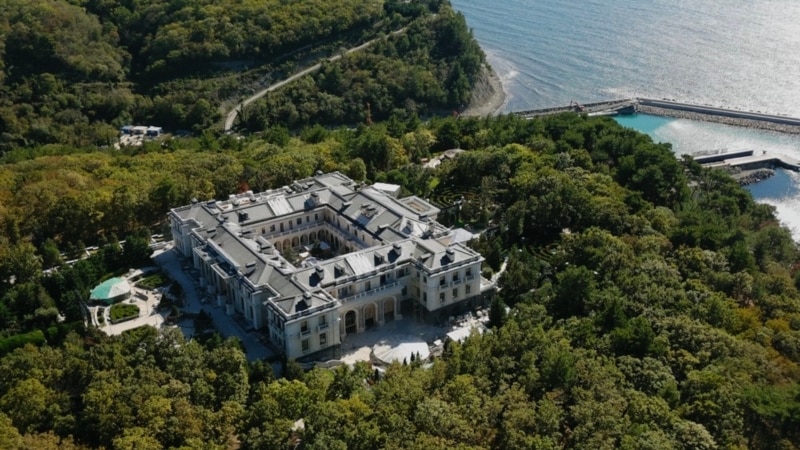 Fundația lui Navalnîi afirmă că autoritățile ruse ar construi o vilă luxoasă pentru Putin la Marea Neagră