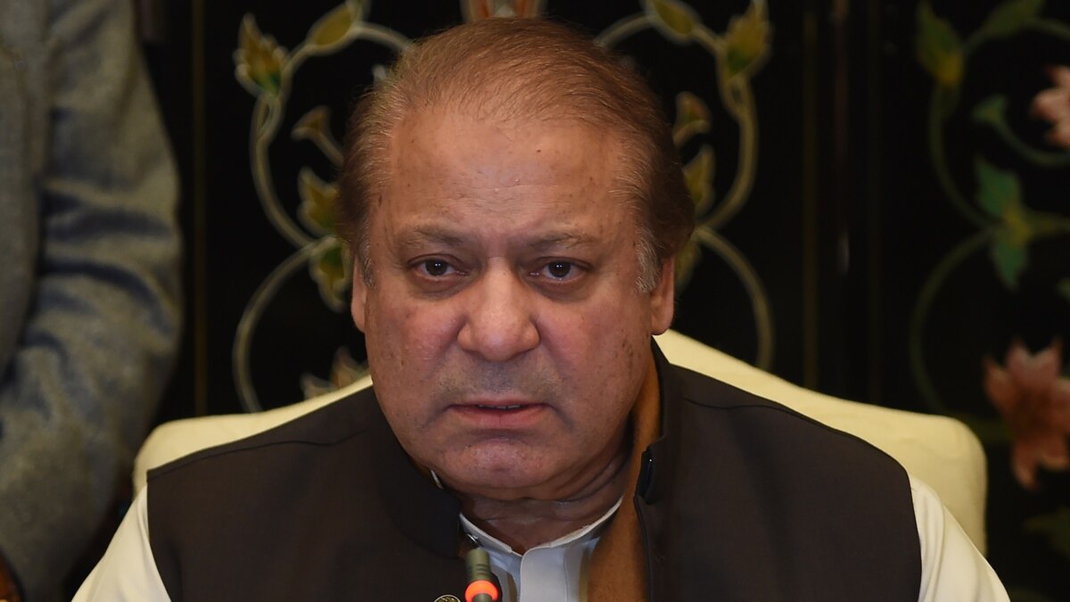 Former Pakistani Prime Minister Sharif Gets Lifetime Politics Ban