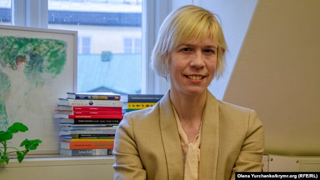 Депутат парламента Швеции Мария Нильссон в своем офисе в Стокгольме