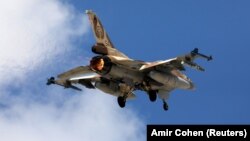 Izraelski borbeni avion F16 fighter