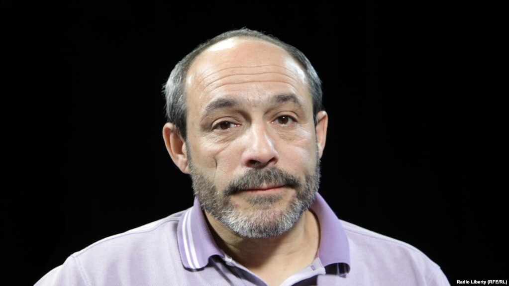 https://gdb.rferl.org/E3378160-43B8-41F4-ABE9-49E4F42B6998_w1023_r1_s.jpg