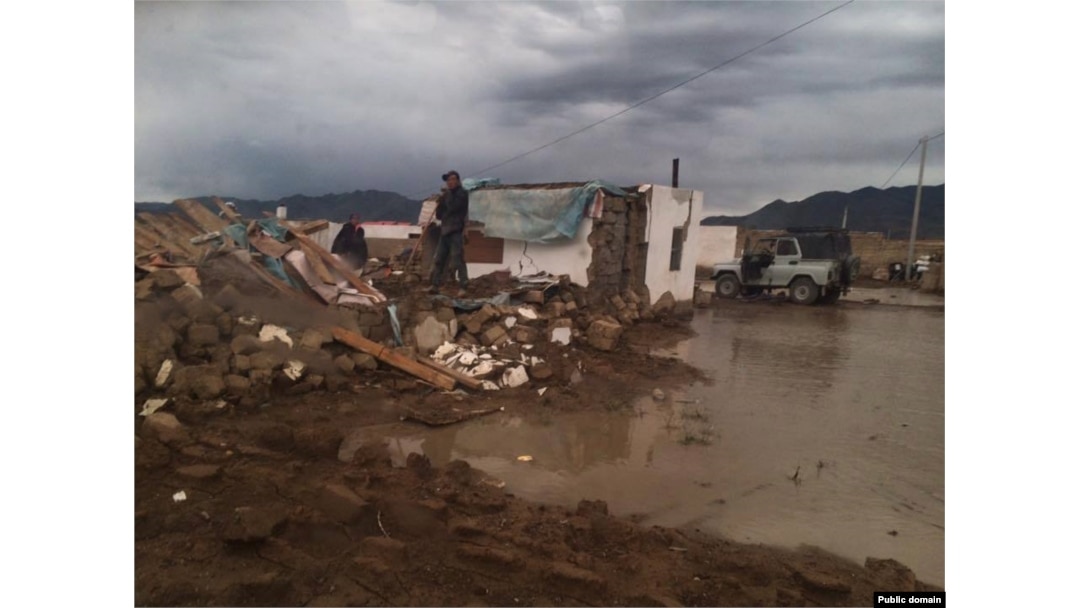 Жас аққұба қарқынды жыныстық қатынастан келді