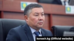 Канатбек Исаев, Жогорку Кеңештин депутаты, «Кыргызстан» фракциясынын лидери. 