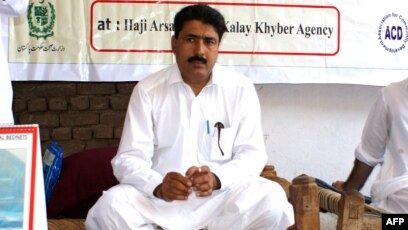 Ең әдемі жалаңаш қыз бейнесі