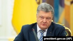 Петр Порошенко