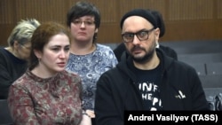 Софья Апфельбаум и Кирилл Серебренников на заседании суда