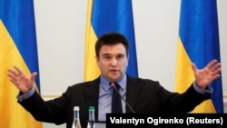 Клімкін: ми втрачаємо тисячі і тисячі українців, які могли б працювати тут