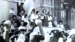 Moskvadakı çevrilişin Bakıdakı əks-sədası