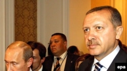 Turkish Prime Minister Recep Tayyip Erdogan (right) is set to meet with Russian Prime Minister Vladimir Putin.