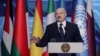 Лукашэнка: Эўропа ня хоча, каб канфлікт ва Ўкраіне «ўстаканіўся», а «гонка ўзбраеньняў» ужо пачалася