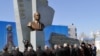 Почести Каримову в ходе первого зарубежного визита Мирзияева