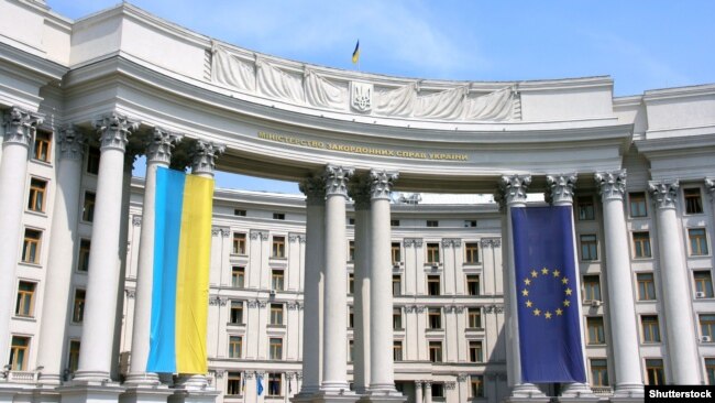 Будівля МЗС України в Києві, архівне фото
