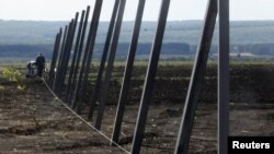 Construirea bazei militare rusești în apropiere de Belgorod, 7 sept. , 2015