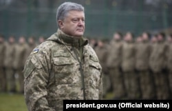 Ukrainian President Petro Poroshenko (file photo)