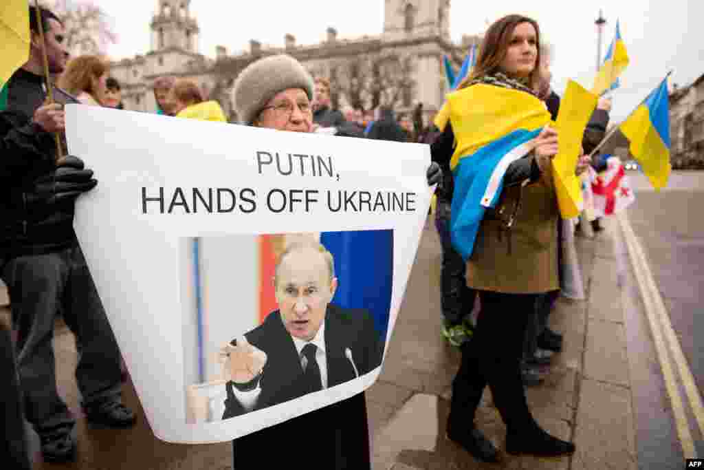 &quot;Путин, руки прочь от Украины!&quot;