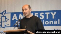 «Türkmen inisiatiwasy» guramasynyň başlygy Farid Tuhbatullin. Surata düşüren Amnesty International guramasyndan Ilya van Marle