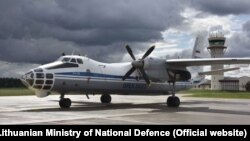 Ан-30Б с российскими и белорусскими наблюдателями в рамках Договора по открытому небу. Литва, 9 июля 2019