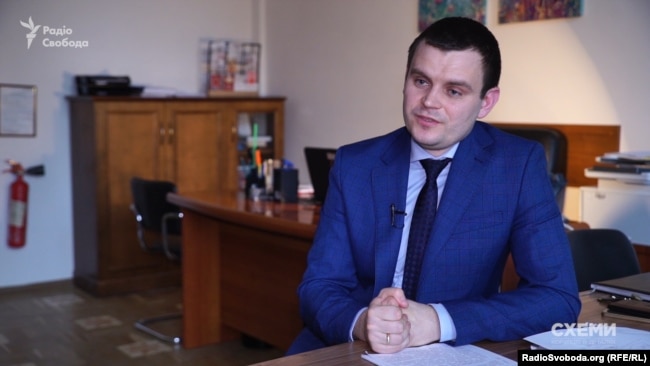 Детектив НАБУ Роман Войтюк називає суму заподіяних збитків