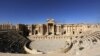 Fațada amfiteatrului antic de la Palmira, din Siria, a fost distrusă de militanții grupului terorist Statul Islamic