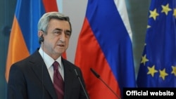 Սլովենիա - Հայաստանի նախագահ Սերժ Սարգսյանը Լյուբլյանայում կայացած ասուլիսի ժամանակ, 13-ը ապրիլի, 2011թ.