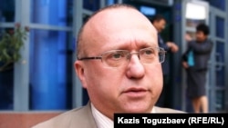 Эксперт Transparency Kazakhstan Сергей Злотников. Алматы, 6 октября 2010 года.