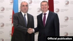 Elmar Məmmədyarov və Andris Bērziņš
