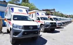 У столиці Киргизстану Бішкеку авта швидкої допомоги готові до виїзду
