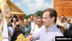 Дмитрий Медведев на празднике сабантуй в Татарстане