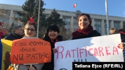 18 decembrie 2019, Chișinău: demonstrație pentru ratificarea Convenție de la Istanbul împotriva violenței la adresa femeilor.