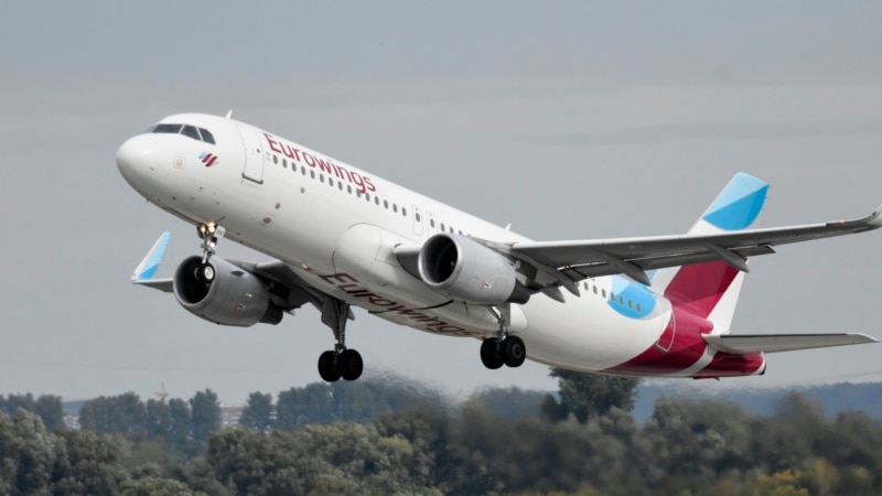 Rreth 300 fluturime të anuluara si pasojë e grevës në Eurowings