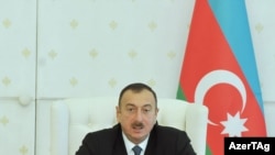 Илҳом Алиев