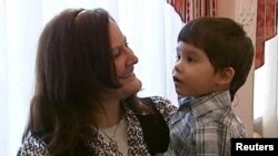 3-летний мальчик из России Денис в американской приемной семье