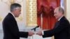 ՌԴ-ում ԱՄՆ դեսպան Ջոն Հանթսմանը հավատարմագրերն է հանձնում նախագահ Վլադիմիր Պուտինին, Կրեմլ, Մոսկվա, 3-ը հոկտեմբերի, 2017թ.