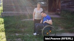 Гузель Карпова с сыном Ильёй